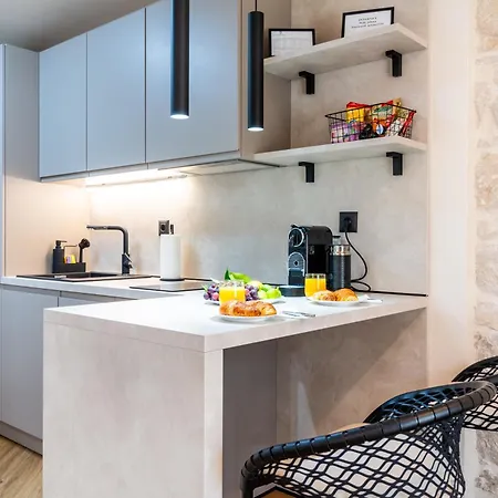 Centre In Stone House